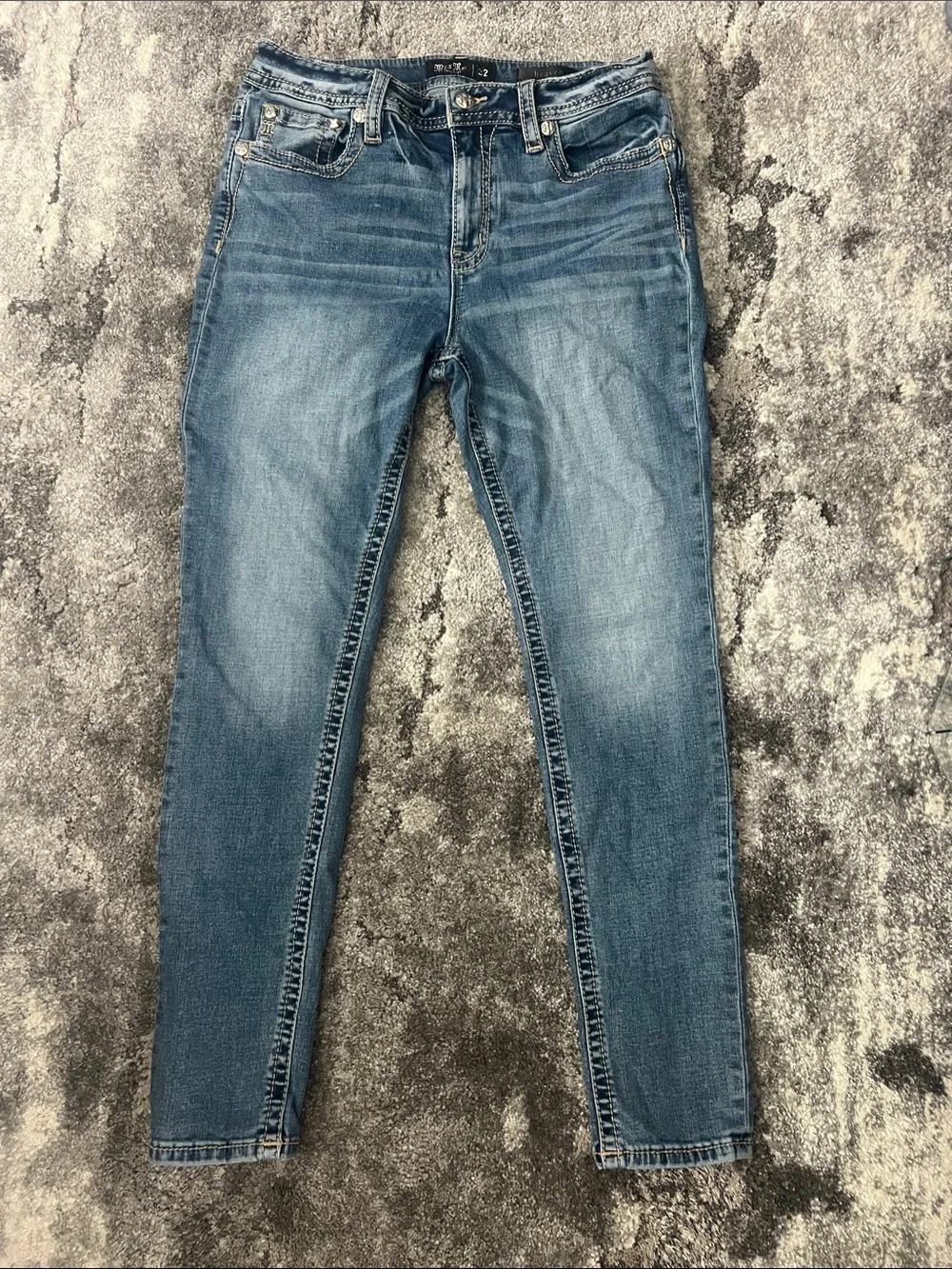 Miss Me Light-Mid Blue Size 32 Skinny Jeans - Picture 1 of 14